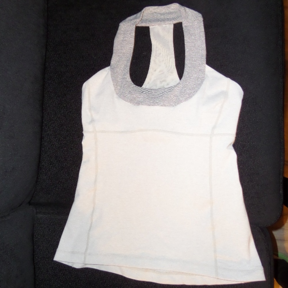 LULULEMON Light GRAY SHIRT TANK TOP BRA SZ 4